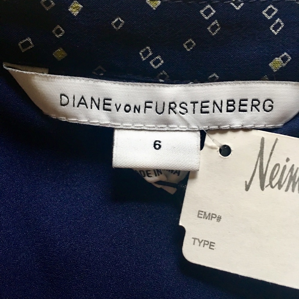 DVF-Silk Bat Wing Navy Geometric Print Dress - Picture 6 of 8